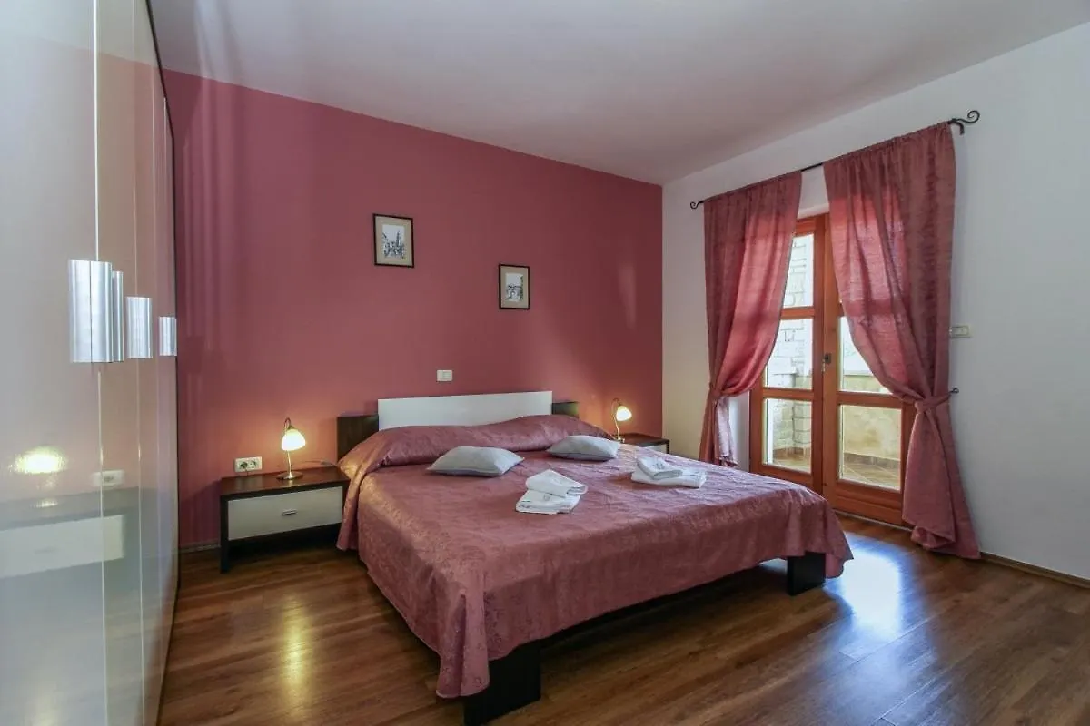 Villa Vernier In Kringa - Haus Fuer 6-8 Personen 0*,