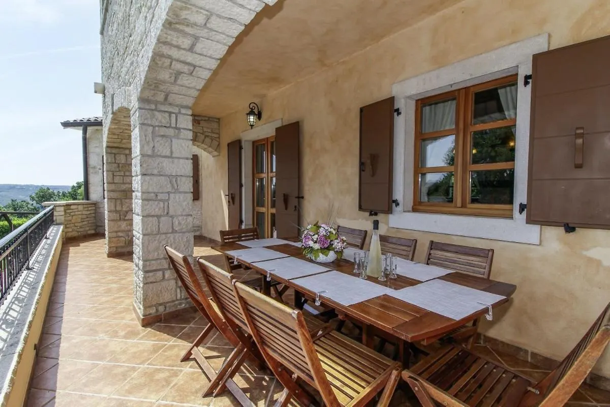Villa Vernier In Kringa - Haus Fuer 6-8 Personen 0*,