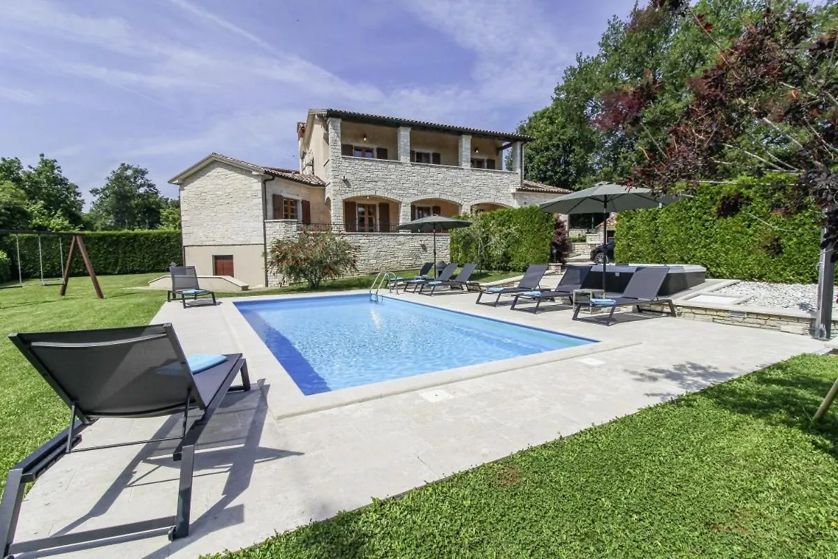 Villa Vernier In Kringa - Haus Fuer 6-8 Personen Chorvatsko